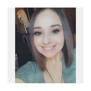 Meet your Posher, Lacey